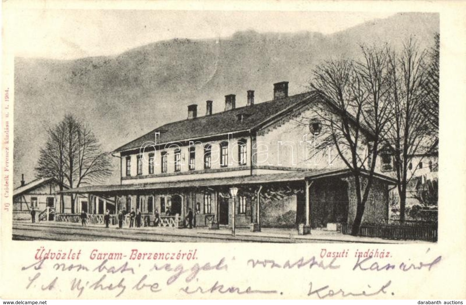 T2 1904 Garamberzence, Hronská Breznica; Vasútállomás, Indóház. Ifj. Czideik Ferencz Kiadása  / Bahnhof / Railway Statio - Non Classés