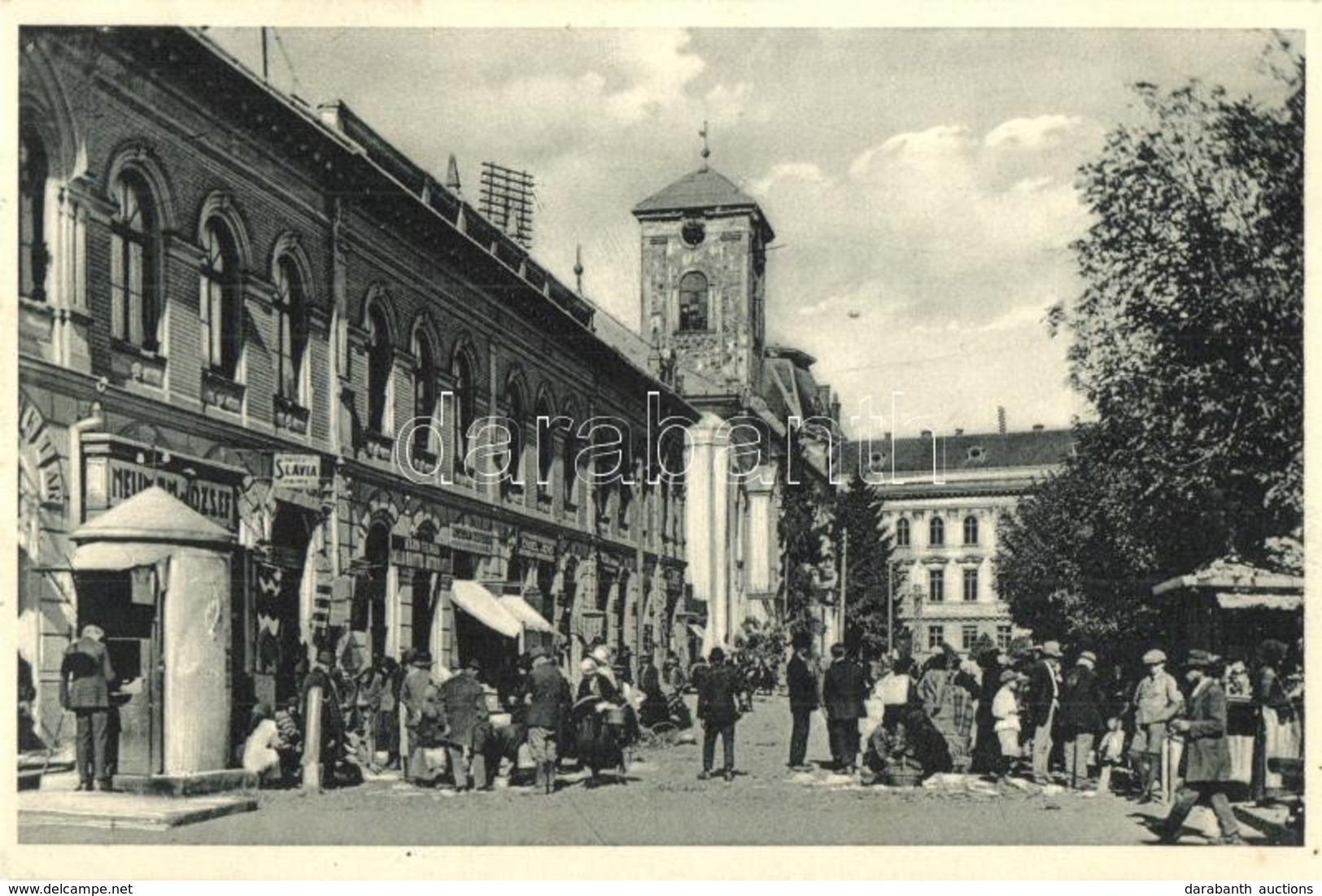 T2 Beregszász, Berehove; Piac, Slavia Szálloda, Neuman József, Klein Vilmos és Engel Jenő üzlete / Market, Hotel, Shops - Sin Clasificación