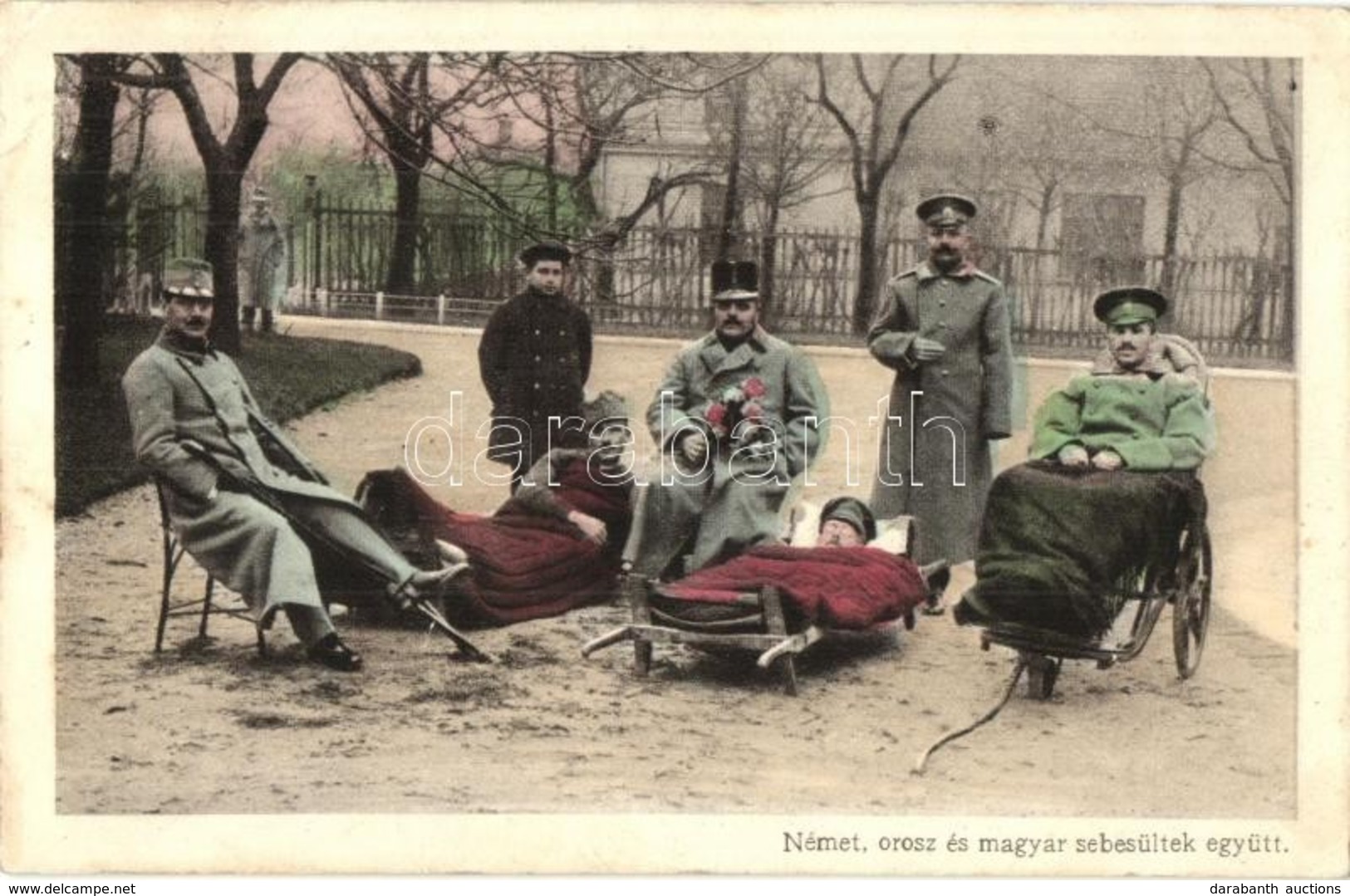 T2/T3 Német, Orosz és Magyar Sebesültek Együtt / WWI Injured German, Russian And Hungarian Soldiers Together (EK) - Unclassified