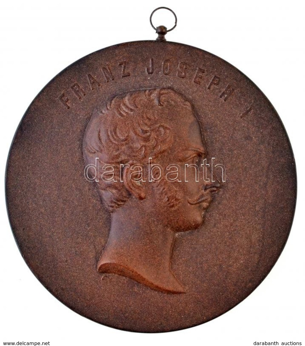 Ausztria ~1850-1860. 'I. Ferenc József' Keményített Fából Készült Emlékplakett, Akasztóval (113mm) T:2 Kis Ph.,hátoldalá - Ohne Zuordnung