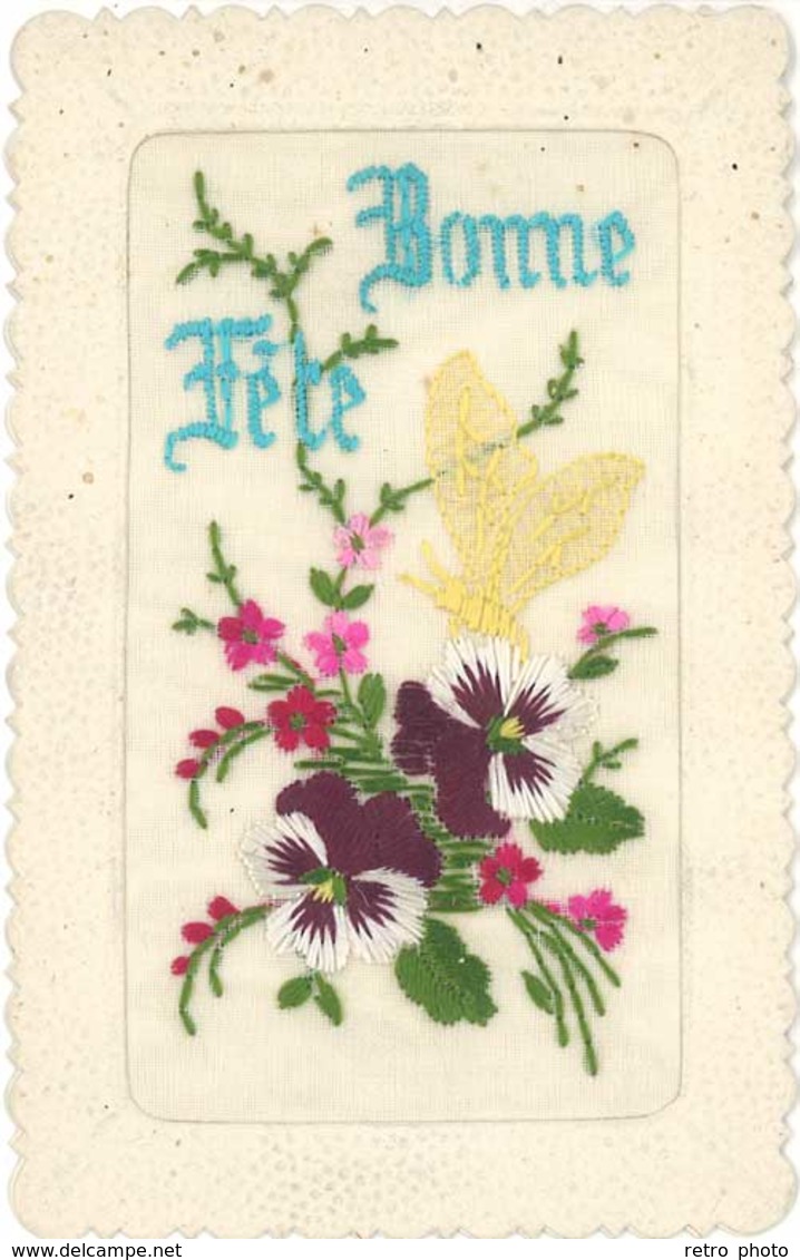 CPA Fantaisies, Brodée, Bonne Fête, Papillon Jaune Sur Fleurs ( Pensées ) - Embroidered