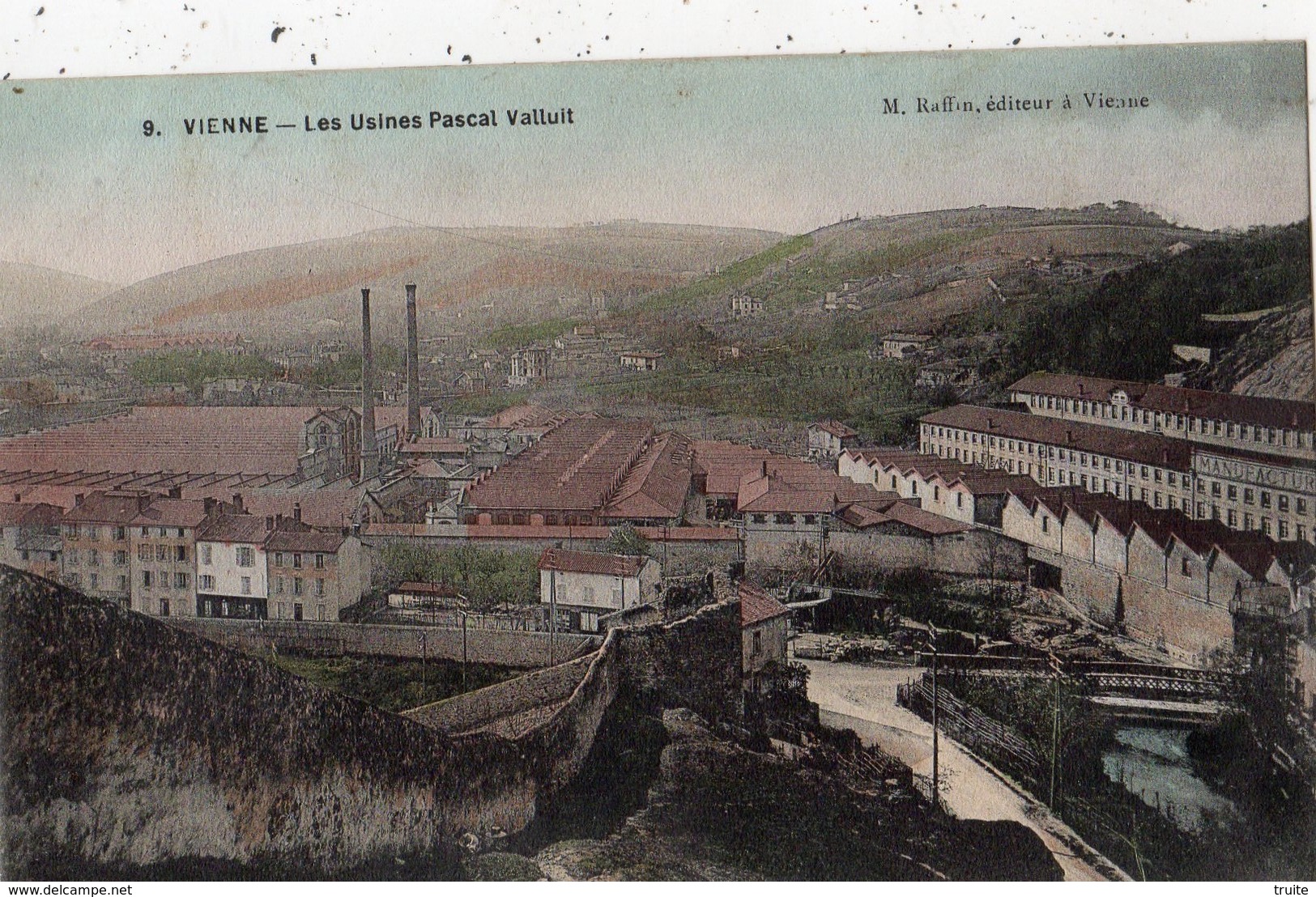 VIENNE LES USINES PASCAL VALLUIT  (CARTE COLORISEE) - Vienne