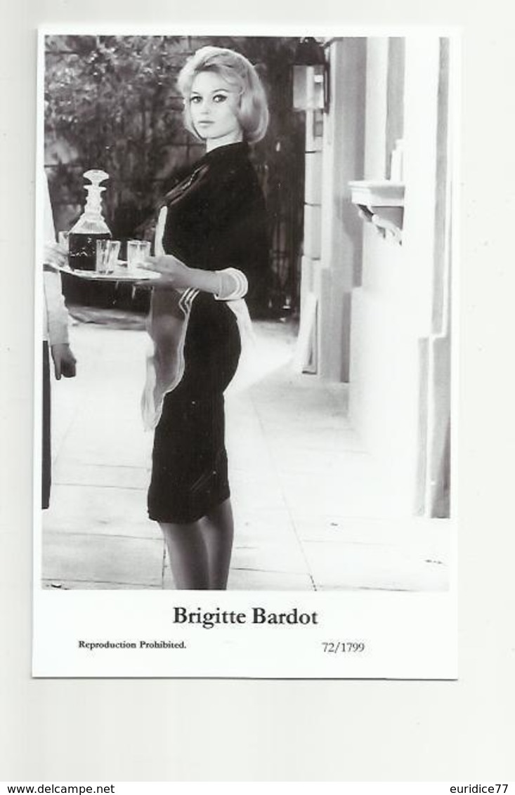 BRIGITTE BARDOT - Film Star Pin Up PHOTO POSTCARD - 72/1799 Swiftsure Postcard - Artistes