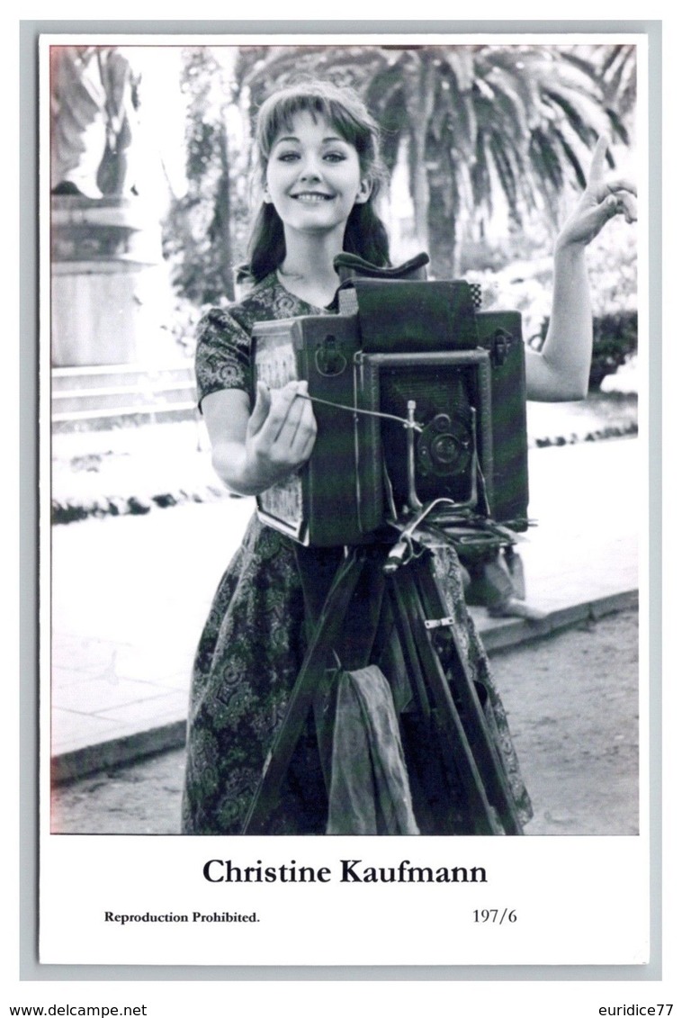 CHRISTINE KAUFMANN - Film Star Pin Up PHOTO POSTCARD - 197-6 Swiftsure Postcard - Artistas