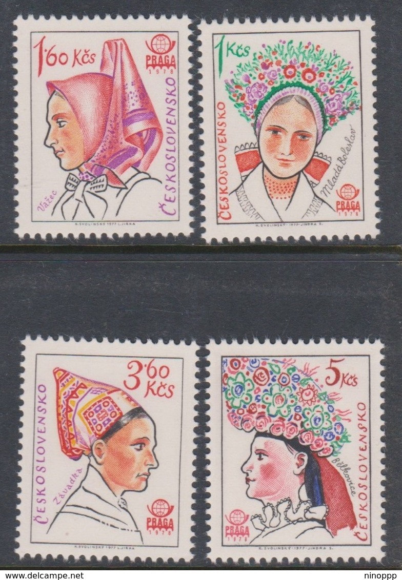 Czechoslovakia SG 2349-2352 1977 Praga 78  5th Issue Regional Headdresses, Mint Never Hinged - Unused Stamps