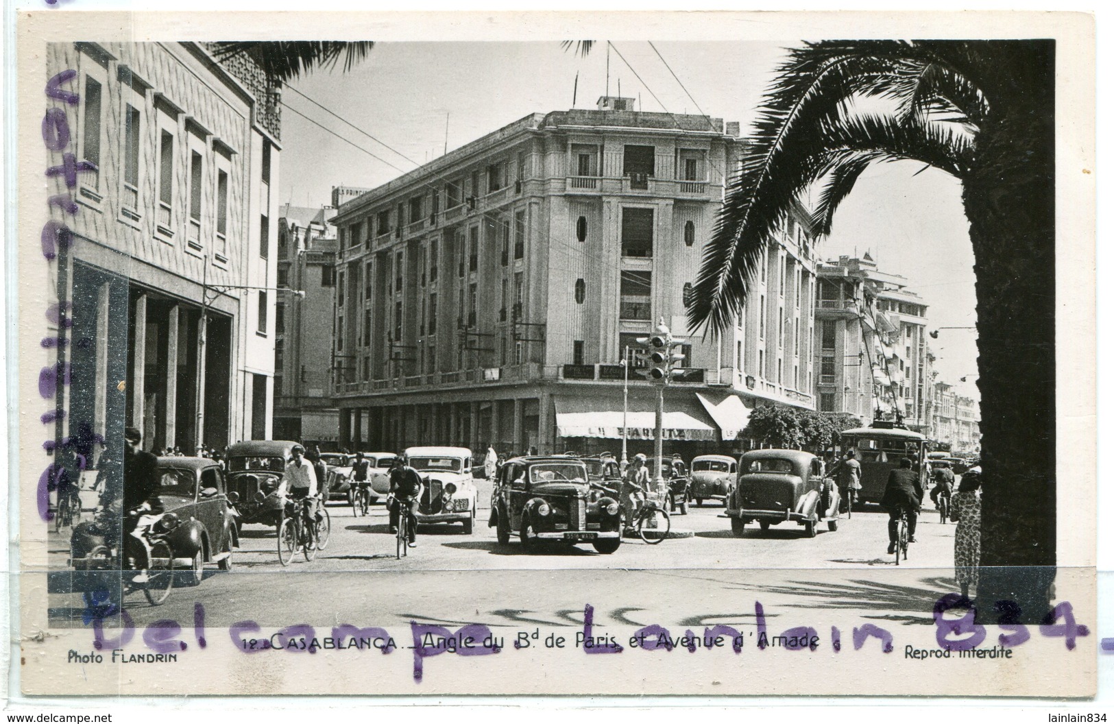 - 12 - CASABLANCA - Angle Du Boulevard De Paris Et Avenue D'Amade, Automobiles, Voitures Anciennes, écrite,TBE, Scans. - Casablanca