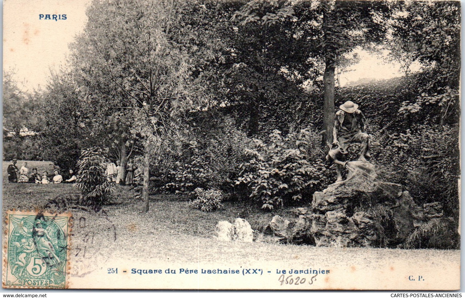 75020 PARIS - Square Du Père Lachaise, Statue Du Jardinier - District 20