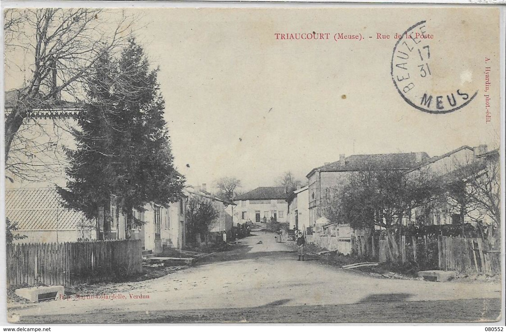55 TRIAUCOURT . Rue De La Poste , édit : Martin-Golardelle , écrite En 1906 , état Extra - Autres & Non Classés