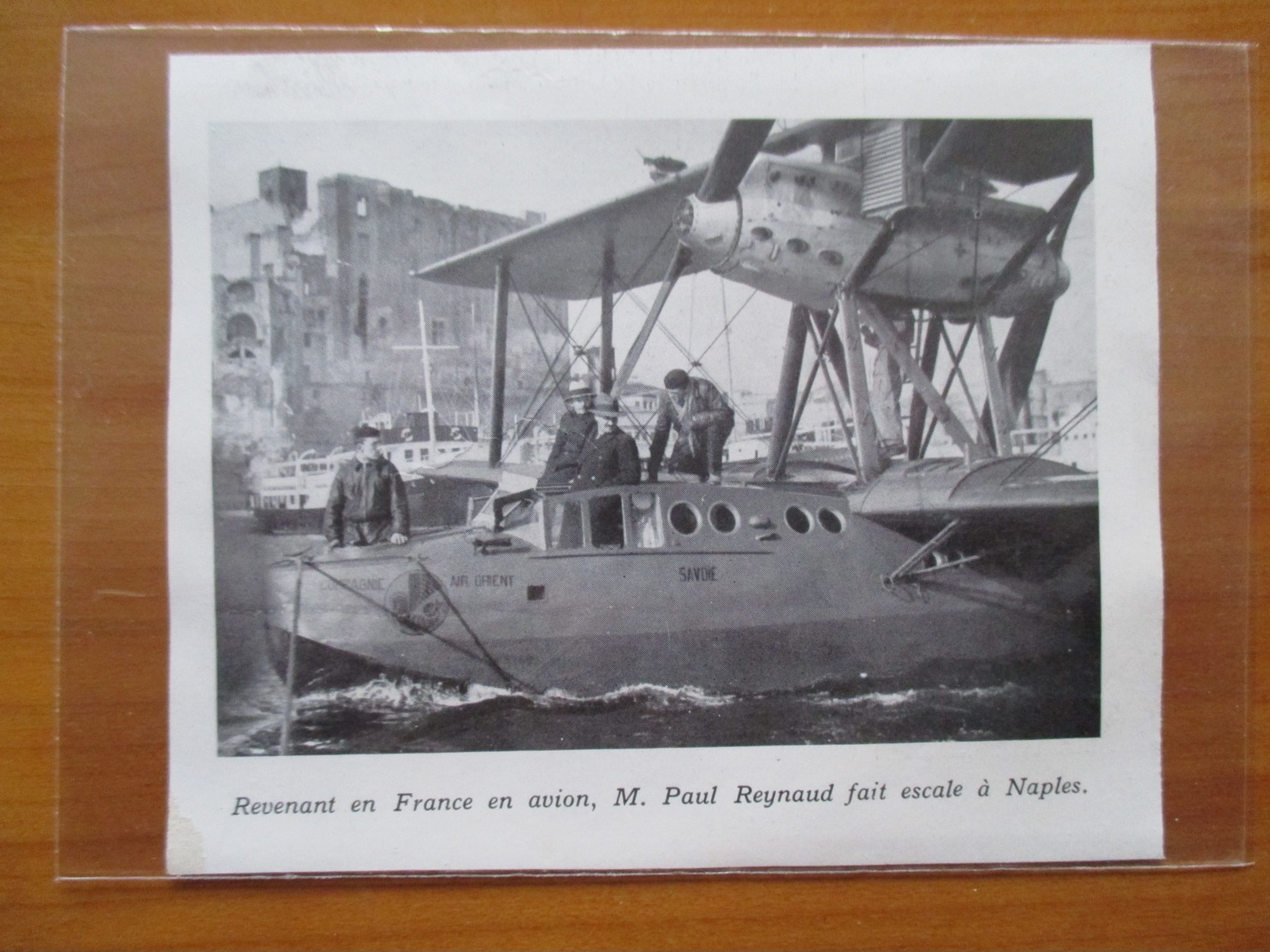 1939   NAPOLI (Naples) Escale Hydravion Français Compagnie Air Orient - Coupure De Presse Originale (encart Photo) - Documents Historiques