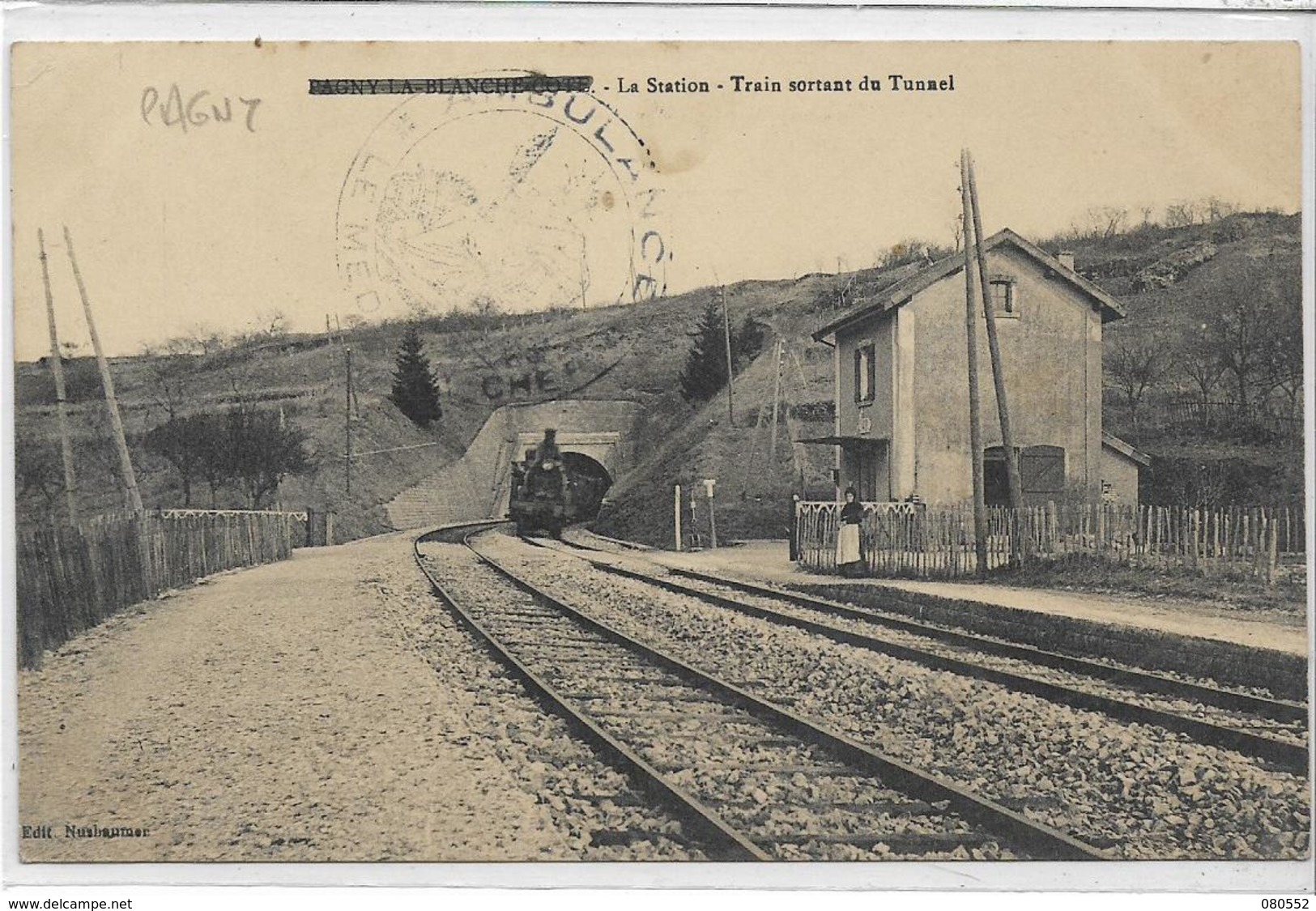 55 PAGNY-LA-BLANCHE-COTE . La Station , Gare , Train Sortant Du Tunnel , édit : Nusbaumer , écrite En 1914, état Extra - Spincourt