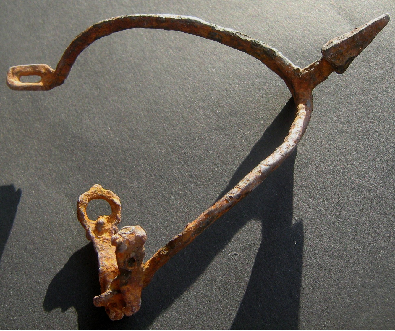 Medieval Iron Spur 12-14 Century - Archéologie