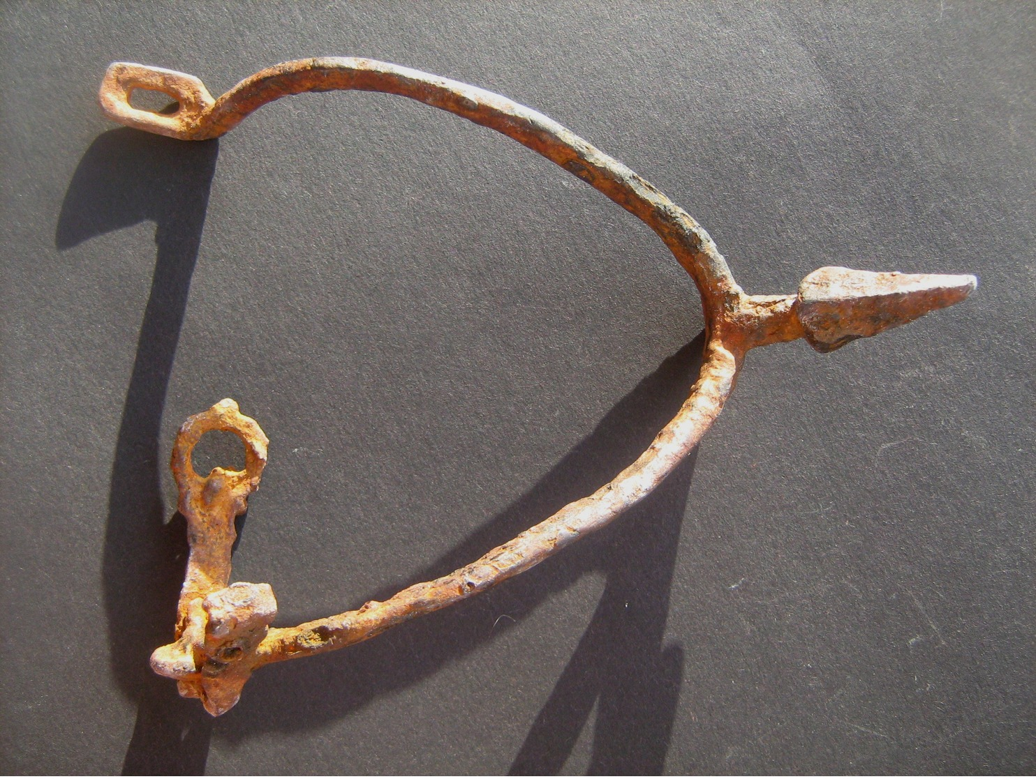 Medieval Iron Spur 12-14 Century - Archéologie