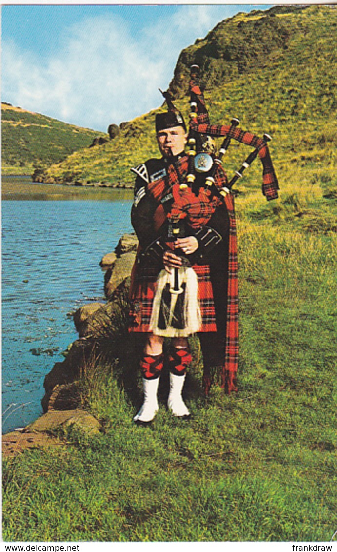 Postcard - Sergeant Piper Of Te King's Own Scottish Borderers - Card No. PT35905 - Posted 20-07-1968 - VG - Non Classés