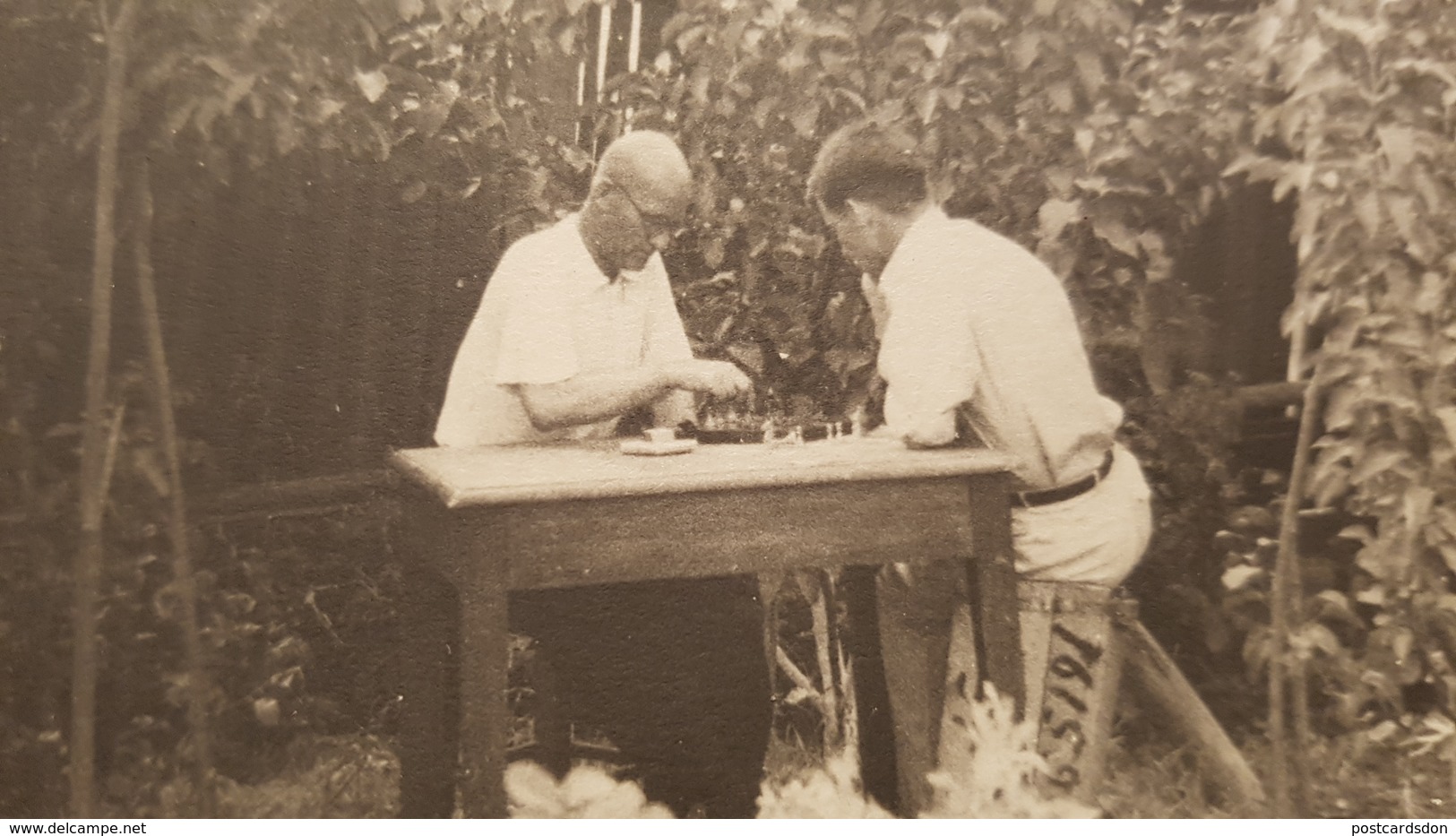 Garçon - Men Playing Chess  - Vintage Photography 1930s  Old USSR Photo - JEU - ECHECS - CHESS - ECHECS - Sports