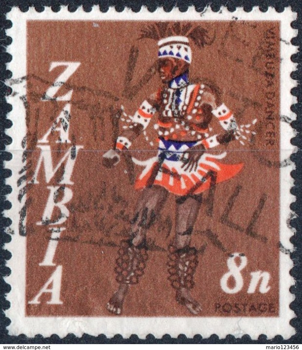 ZAMBIA, USI E COSTUMI, 1968, FRANCOBOLLO USATO Mi 43, Scott 43, YT 43 - Zambie (1965-...)