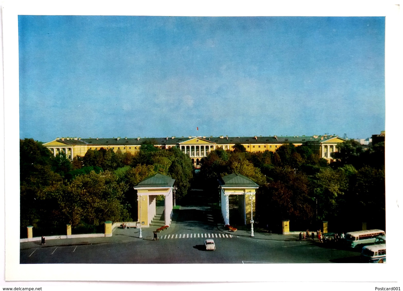 #14   Smolny - Saint Petersburg, RUSSIA - Big Size Postcard - Russie
