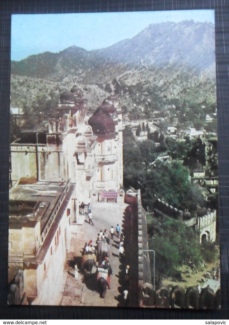 INDIA, Chandpole Gate - Amber. The Gate Facing The Moon Jaipur India - Indien