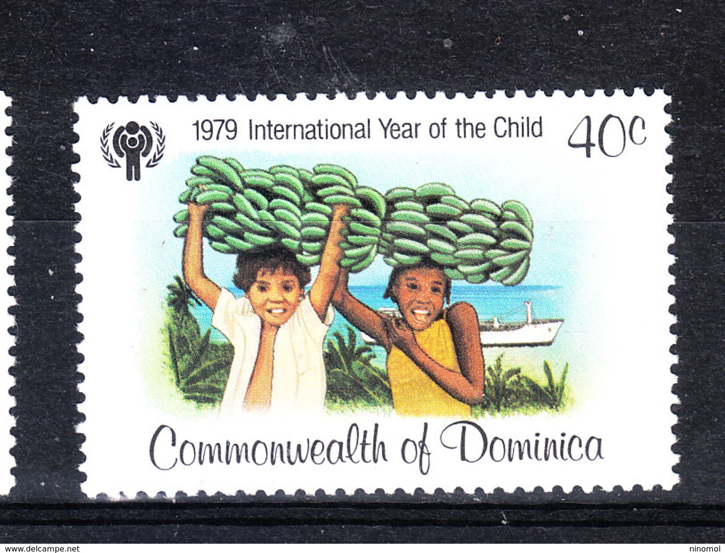 Dominica  - 1979. Anno Della Gioventù. Raccolta E Vendita Banane. Year Of Youth. Collection And Sale Of Bananas.MNH - Alimentation