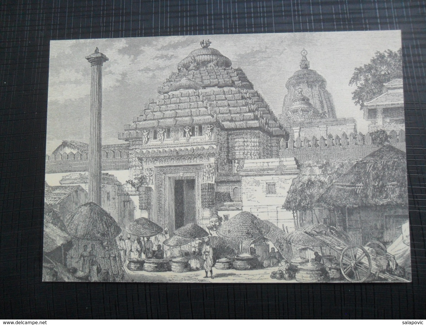 INDIA, PURI CENTRAL PAVILION IN THE COURTYARD OF THE JAGANNATH TEMPLE - Inde