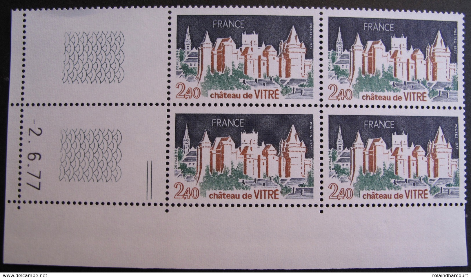 DF50478/43 - 1977 - CHÂTEAU DE VITRE - BLOC NEUF** CdF Daté N°1949 - 1970-1979