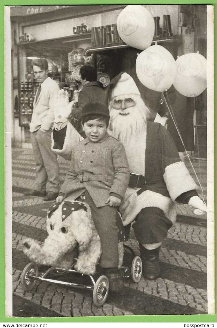 Lisboa - Pai Natal E O Menino Brinquedo Toy Jouet Père Noël Santa Claus Christmas Enfant Child (Fotográfico) - Jeux Et Jouets