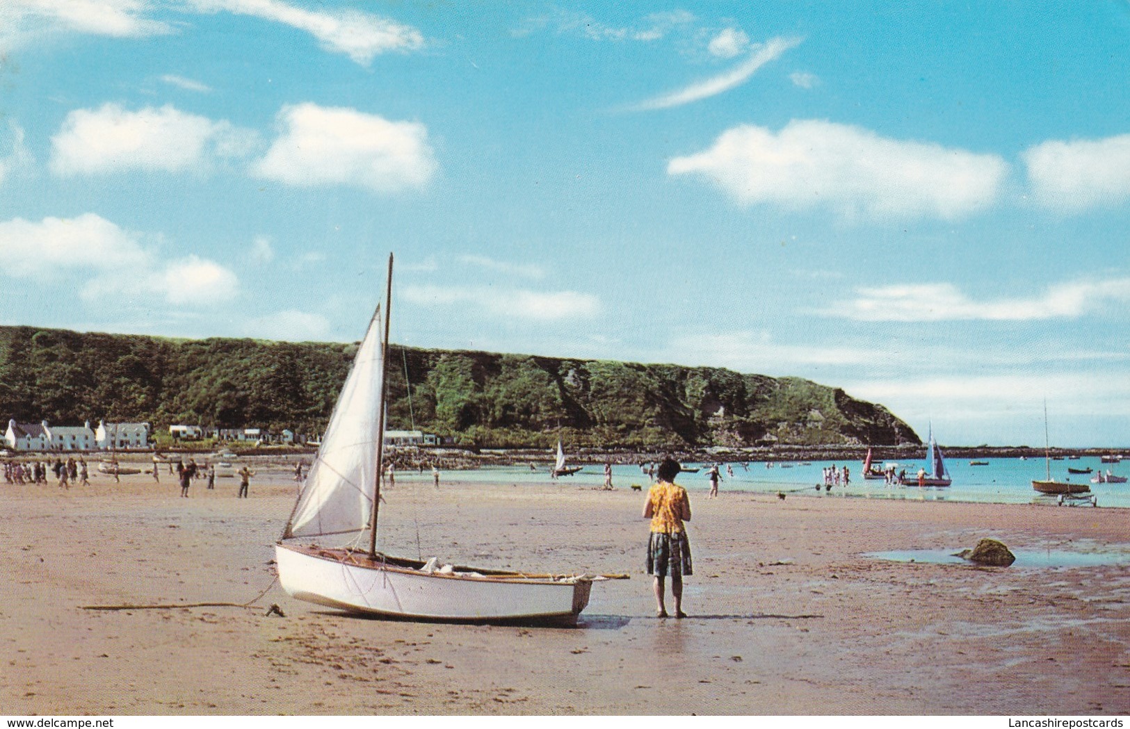 Postcard The Beach Nefyn PU At Pwllheli 1968 My Ref  B12827 - Caernarvonshire