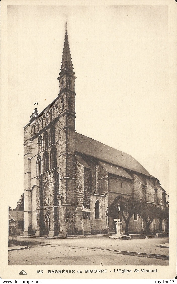 65 Bagnères De Bigorre  L'Eglise St Vincent - Eglises Et Couvents