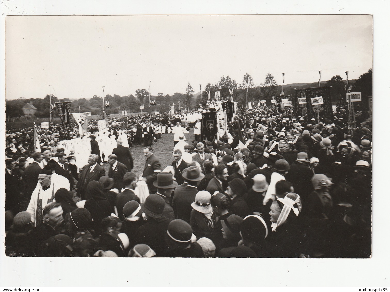 PHOTO - LANDEAN - CHATEAU DES HARLAIS - CEREMONIE RELIGIEUSE AUTOUR DE 1935 - 35 - Other & Unclassified