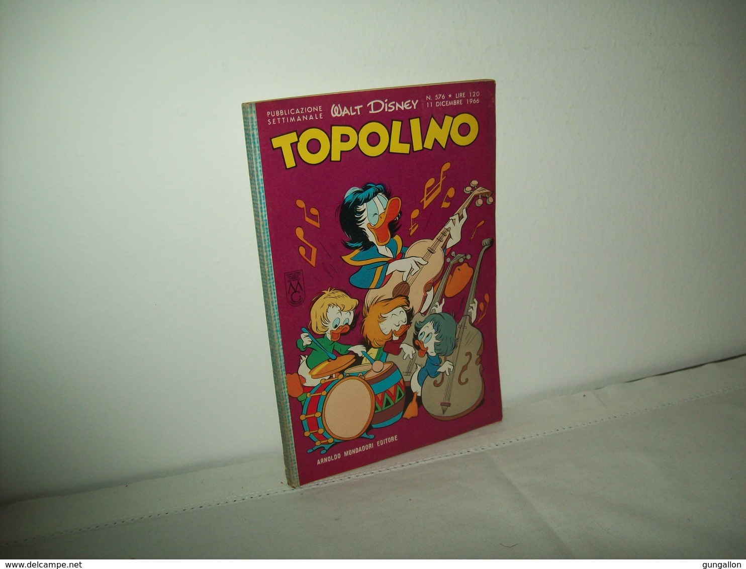 Topolino (Mondadori 1966) N. 576 - Disney