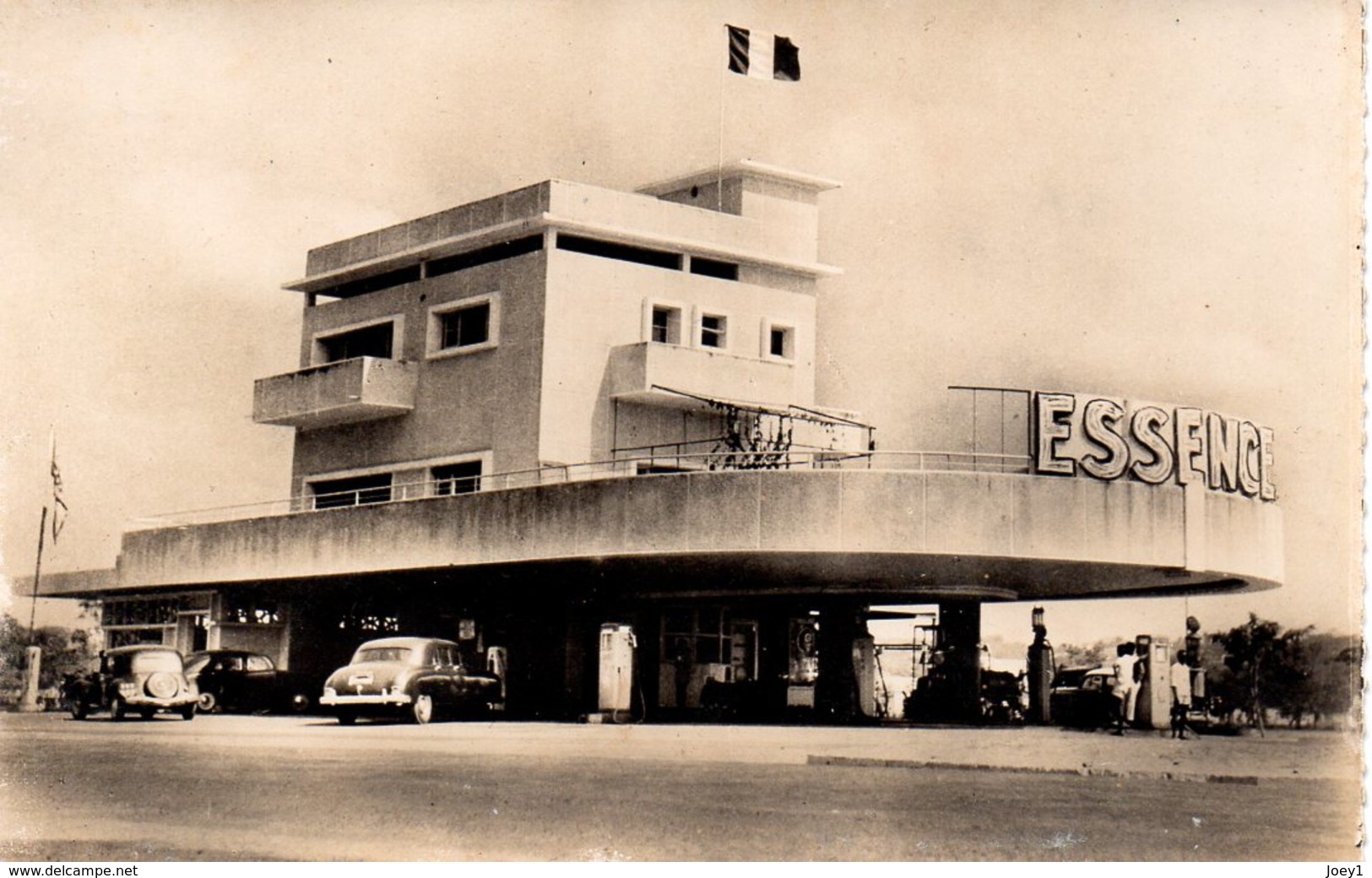 Cpa Brazzaville Station Service Barnier - Brazzaville