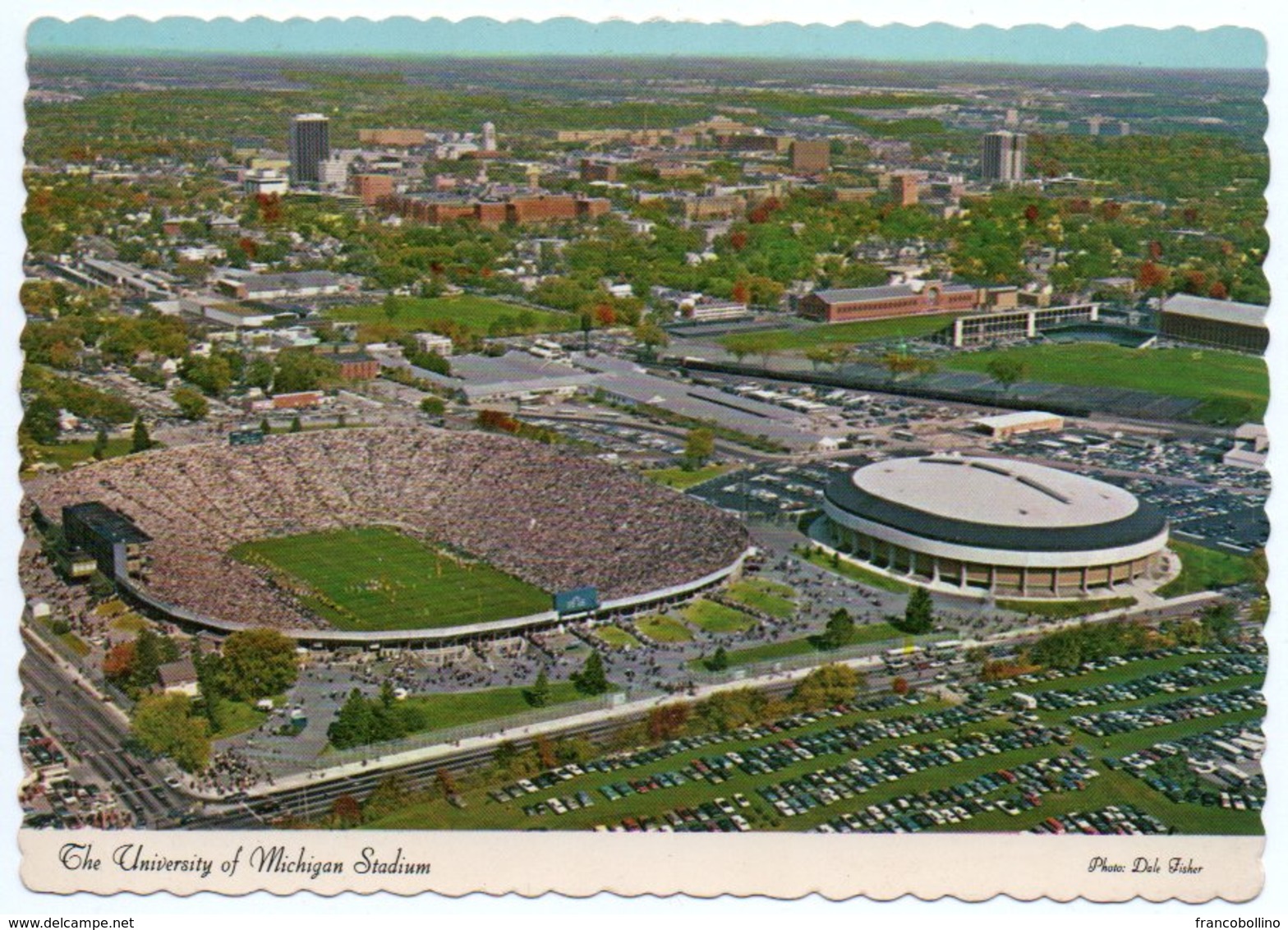 THE UNIVERSITY OF MICHIGAN STADIUM / STADION / STADE / STADIO / ESTADIO - Ann Arbor