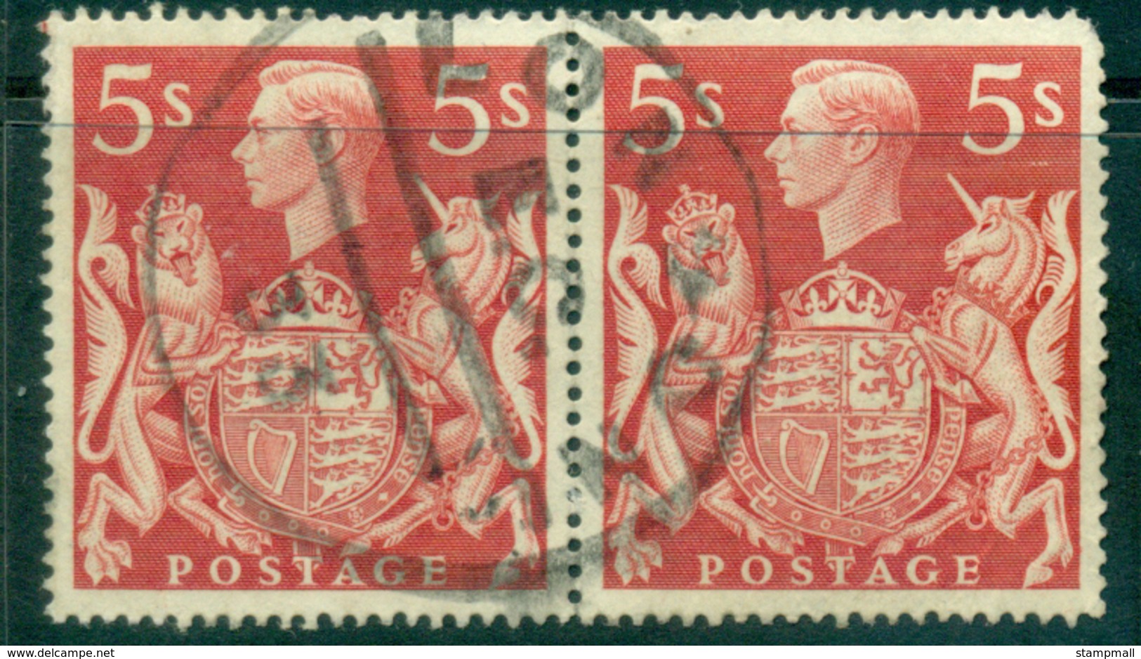 GB 1939-42 KGVI 5/- Royal Arms Pair FU  Lot32736 - Unclassified