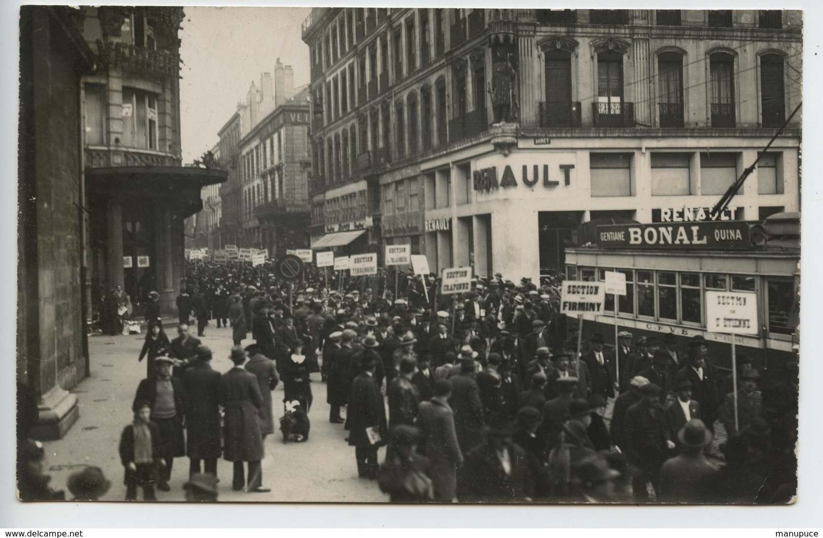 Carte Photo Saint Etienne  ?? Defile Manifestation ( Granger Photo  16 Rue Ferdinand ) - Saint Etienne