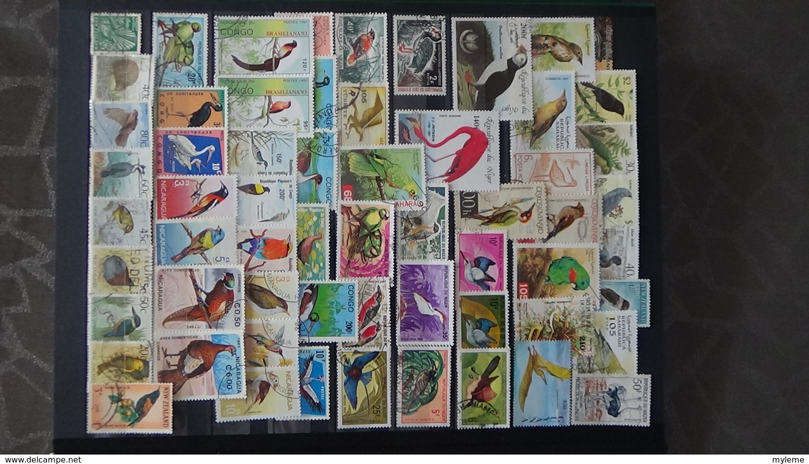 Belle thématiques sur les oiseaux . Plusieurs dizaines de timbres et 33 photos !!!