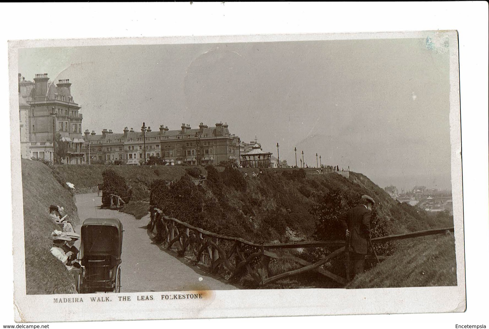 CPA - Carte Postale- Royaume Uni-Kent - Folkestone-Madeira Walk -1920 - S5049 - Folkestone