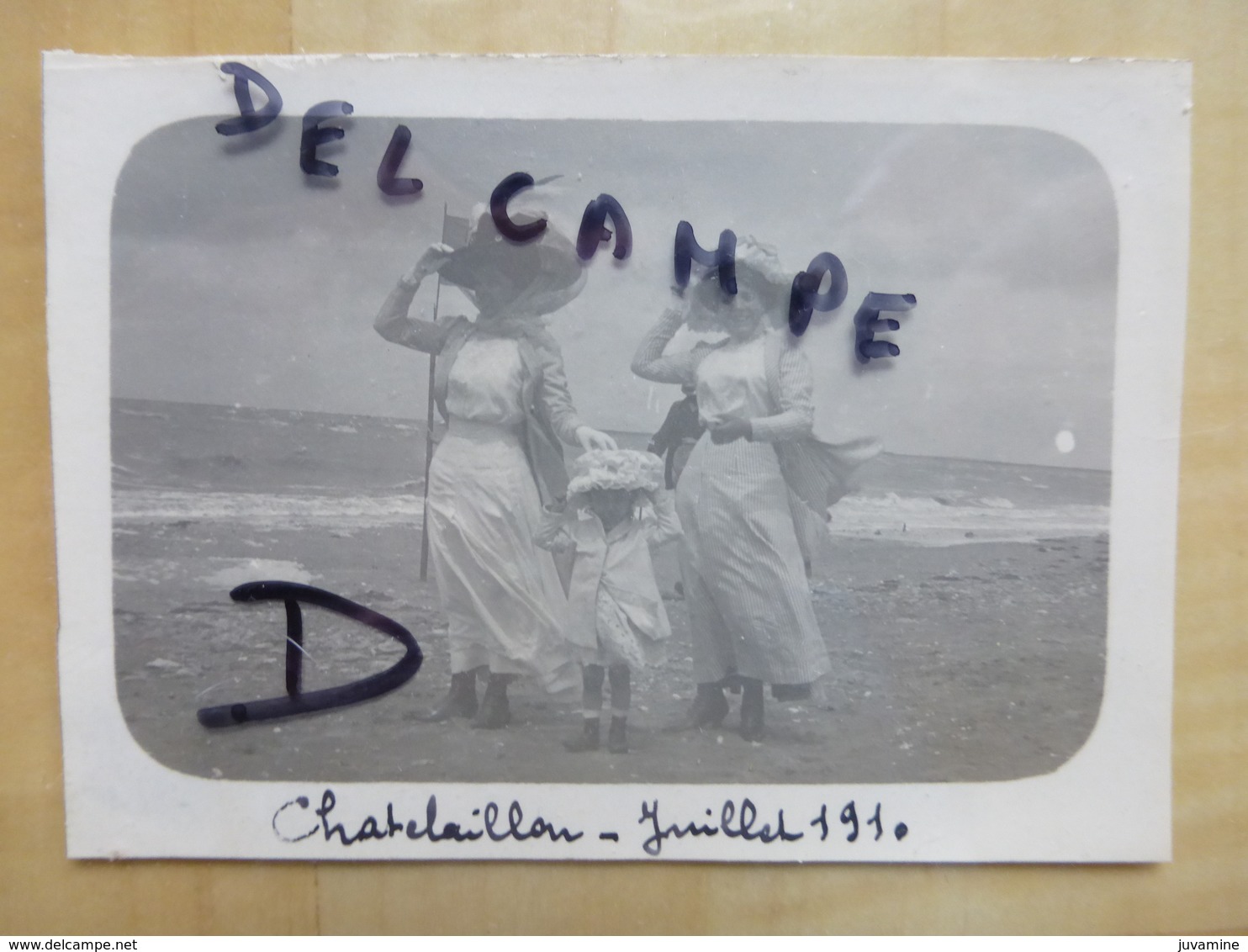 17 CHATELAILLON PLAGE - BOURGEOISES 1910 PHOTO - Châtelaillon-Plage