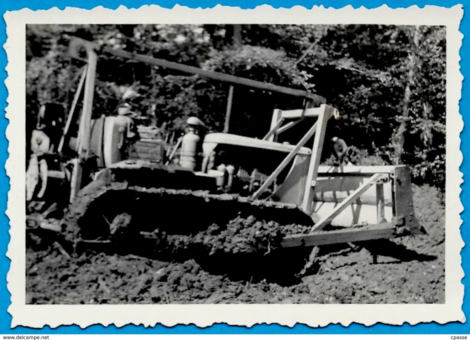 PHOTO Photographie Amateur -Terrassement Bulldozer Travaux Publics - Métiers