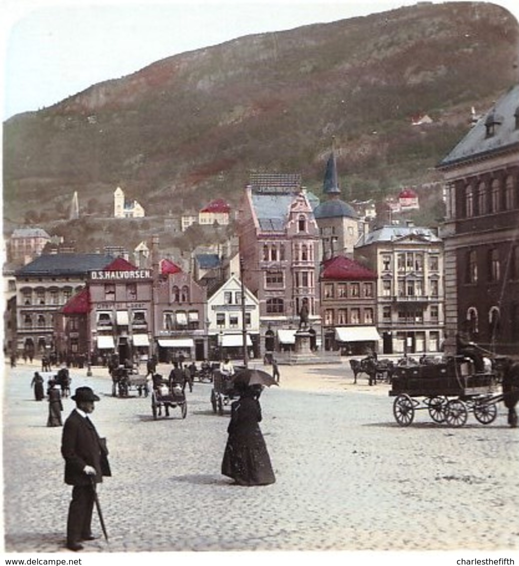 NORWAY - STEREOSCOPIC PHOTO STEREOSCOPIQUE ** BERGEN MARKET SQUARE ** COLOUR !!! RARE Around 1905 - Anciennes (Av. 1900)