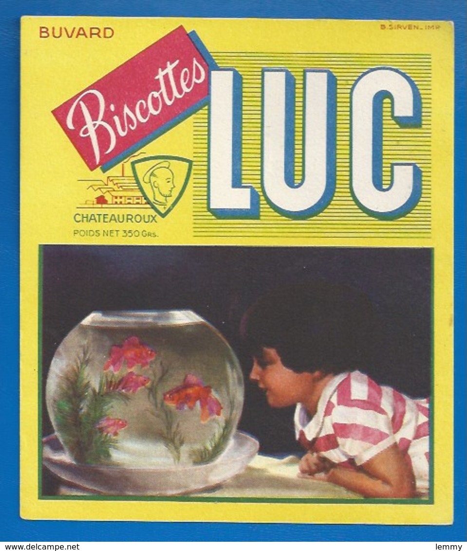 BUVARD - BISCOTTES LUC - ENFANTS - FILLETTE  ADMIRANT LES POISSONS - Biscottes