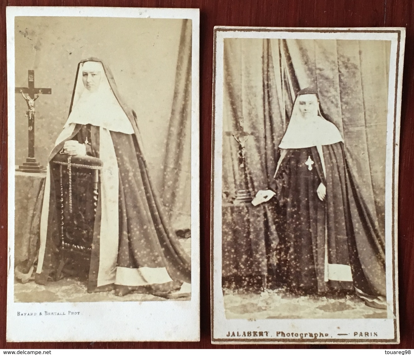 2 CDV. Religieuse. Religieuses. Photographes Jalabert Et Bayard & Bertall à Paris. - Anciennes (Av. 1900)