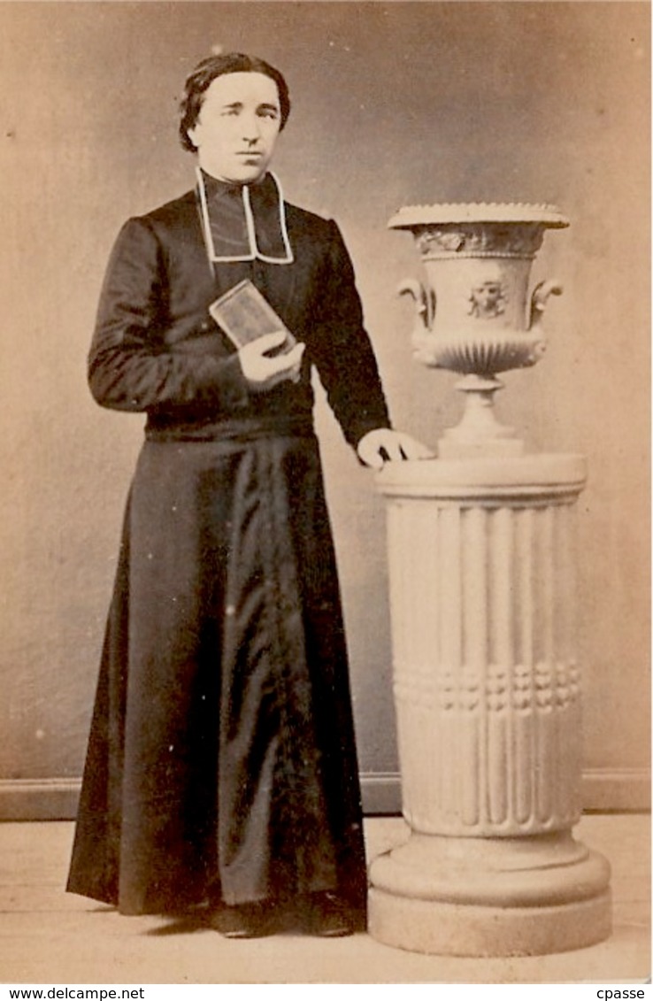 PHOTO Photographie CDV E. OPSOIR 76 St SAINT-VALERY-en-CAUX - Ecclésiastique Prélat Curé Abbé Religion Catholique - Old (before 1900)