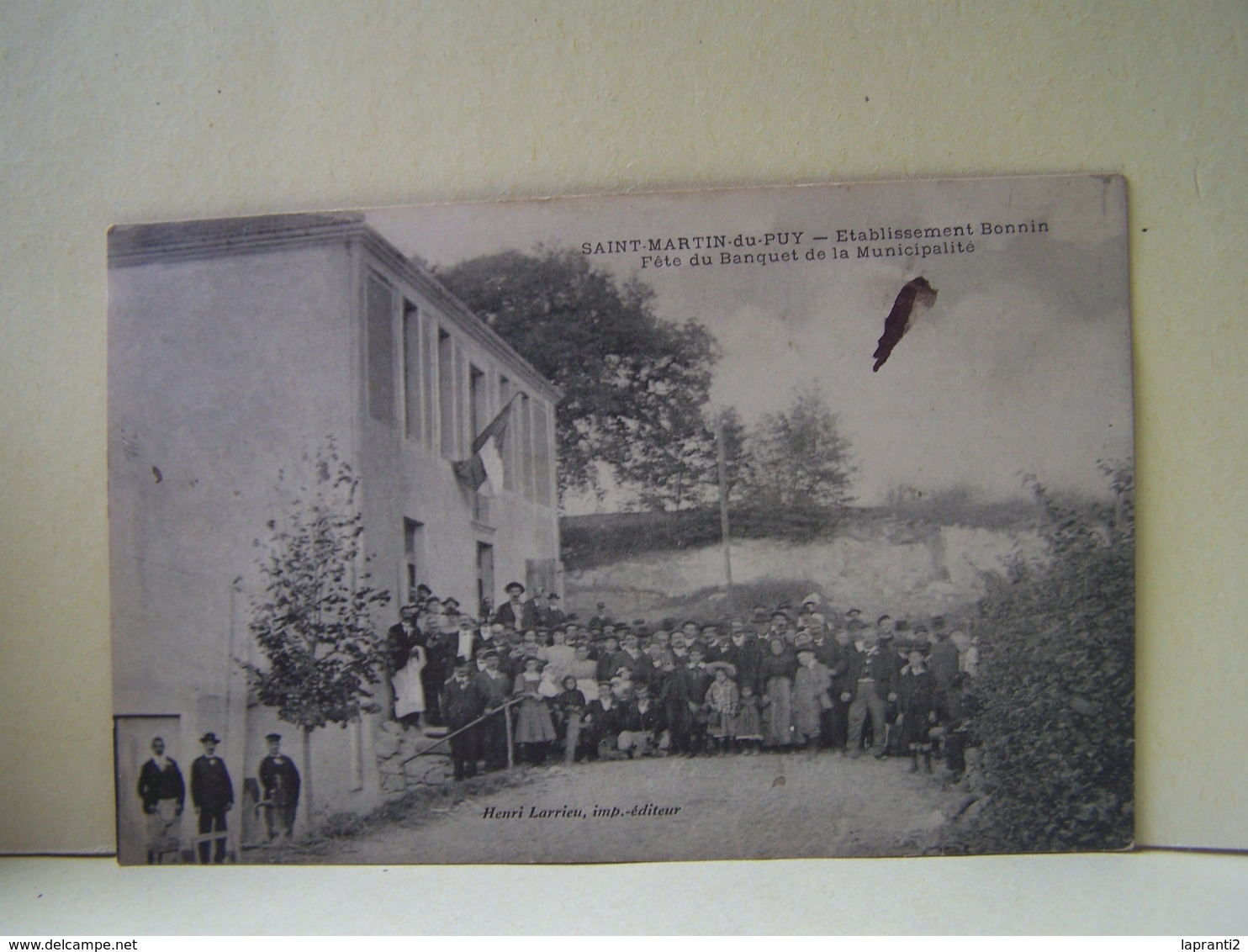 SAINT-MARTIN-DU-PUY (GIRONDE)  LES USINES. LES METIERS. ETABLISSEMENT BONNIN. FETE DU BANQUET DE LA MUNICIPALITE. - Autres & Non Classés