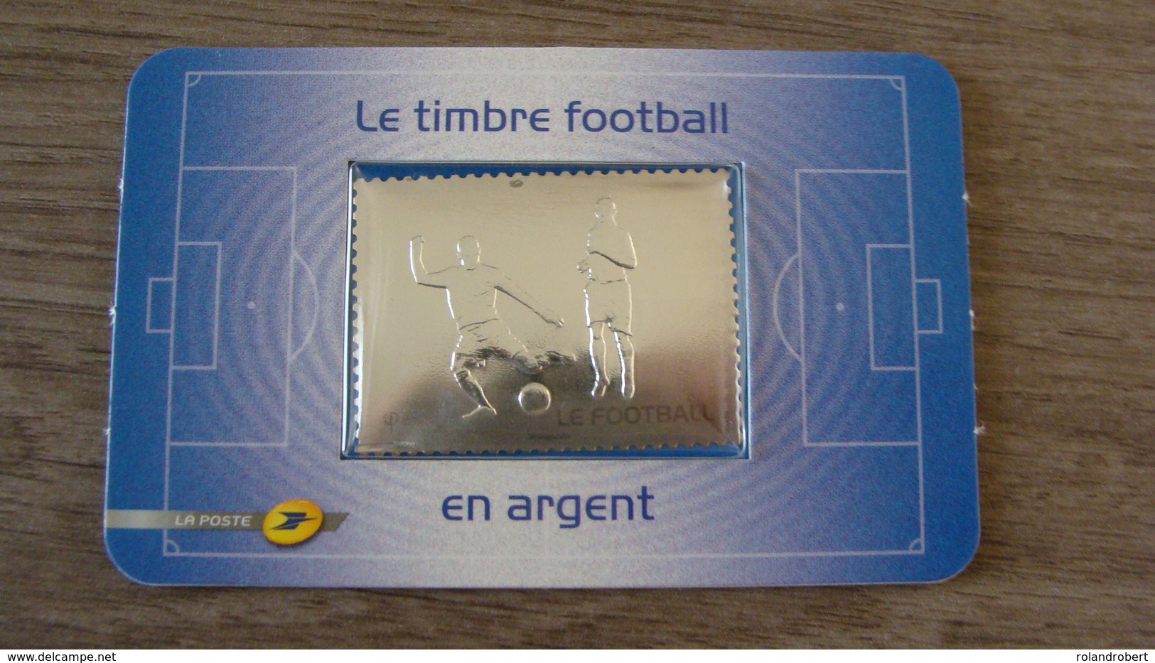 Sport - Le Football - Autoadhésif - Gravure à Chaud Argent Et Gaufrage - Sous Blister - N° 430 - Année 2010 - Neuf** - Neufs