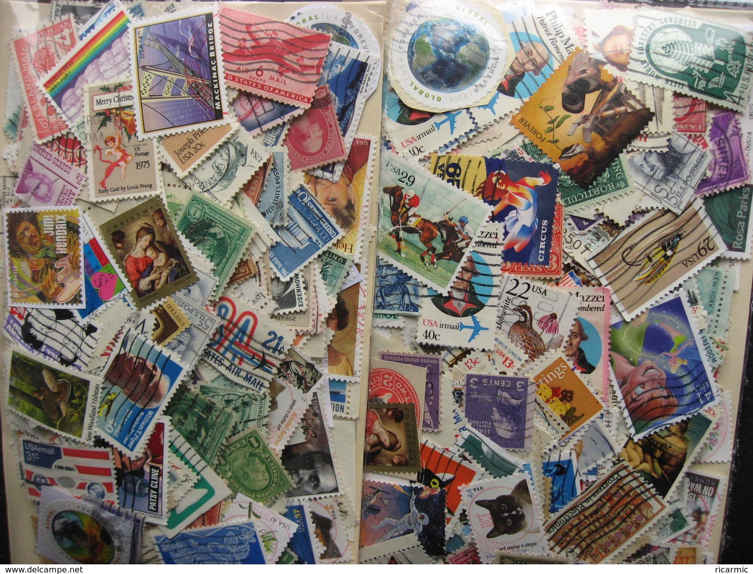 USA Colossal Mixture (duplicates, Mixed Condition) 2000 About 40% Commemoratives, 60% Definitives - Alla Rinfusa (min 1000 Francobolli)