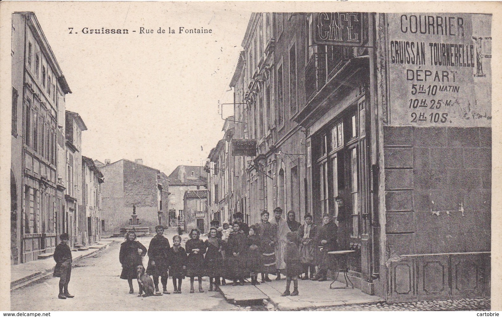 11 GRUISSAN - Rue De La Fontaine - Très Animée - Éd. PALAU - Otros & Sin Clasificación