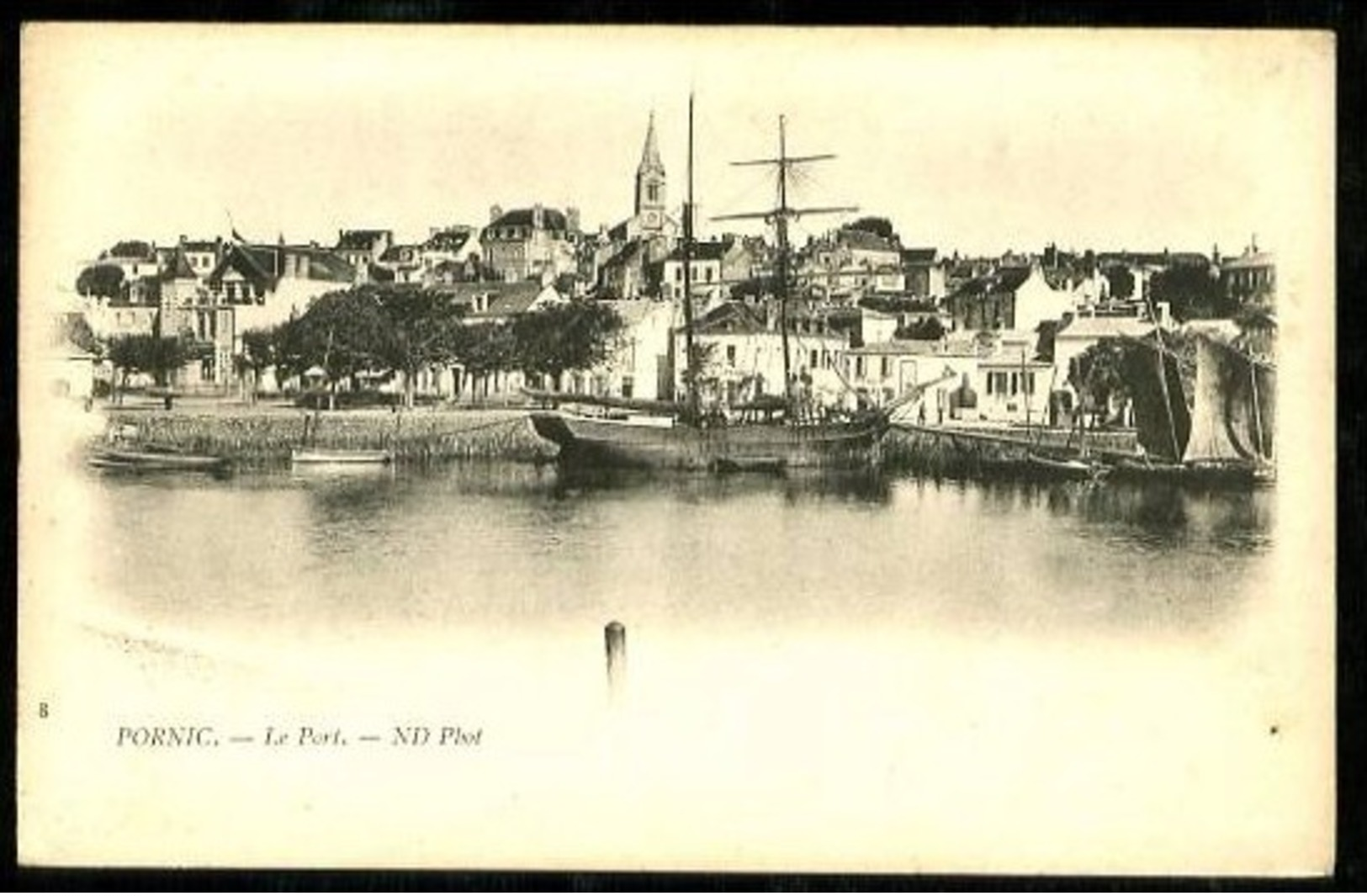 PORNIC (Loire-Atlantique) - 8 : Le Port - (plan Animé) - CP Précurseur, Vers 1900, Dos Non Divisé. - Pornic