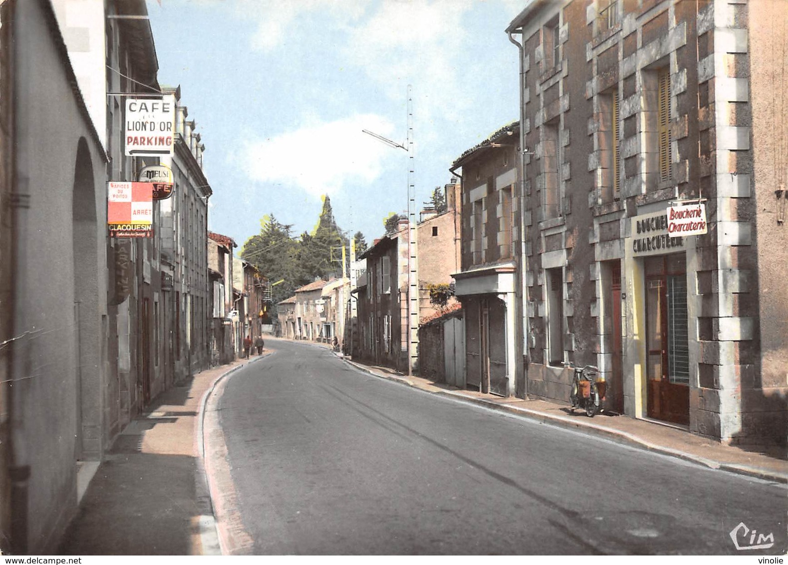 D-19-586 : SAINT JULIEN L'ARS. ROUTE DE CHAUVIGNY. - Saint Julien L'Ars