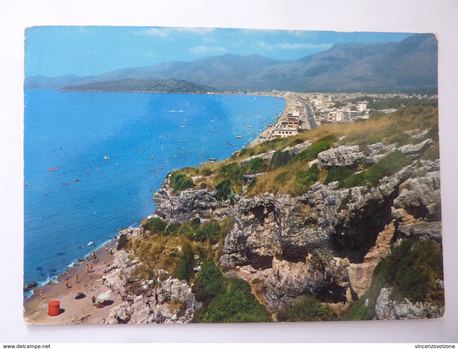 Cartolina Viaggiata "MARINA DI MINTURNO Panorama E Scogliera Monte Argentario" 1974 - Altri & Non Classificati