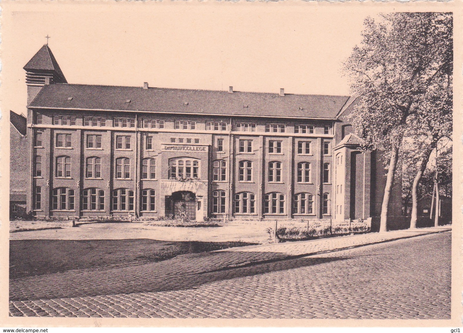 Aarschot - Damiaancollege -voorgevel - Aarschot