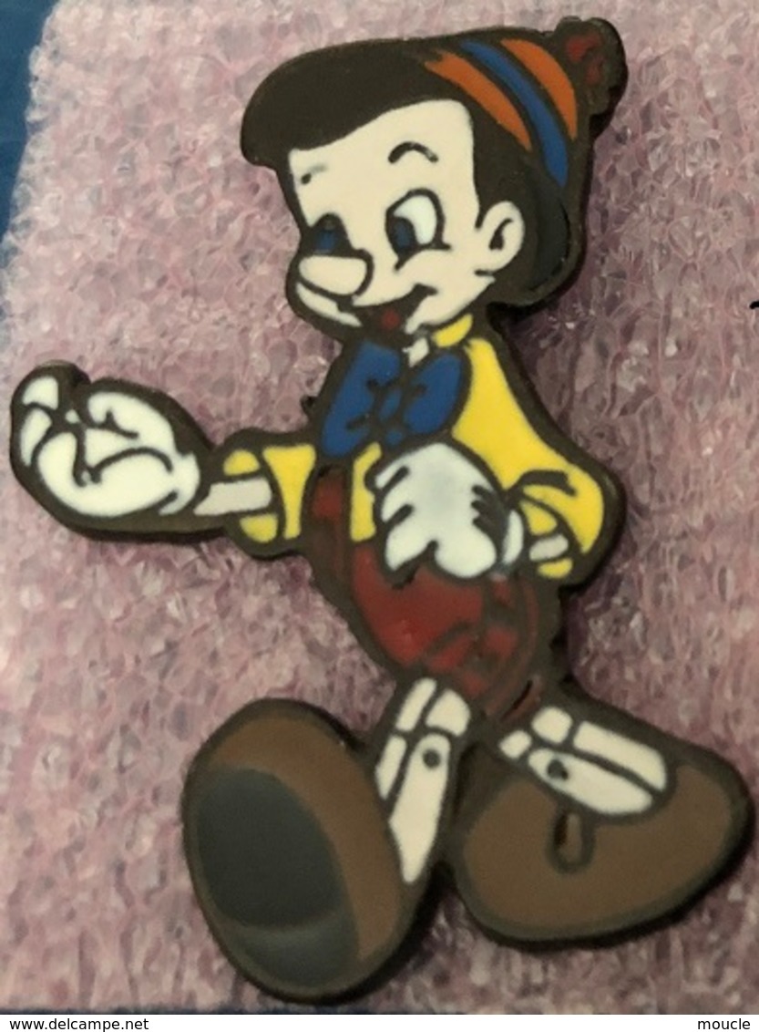 WALT DISNEY - PINOCCHIO - BERTONI MILANO  -                 (JAUNE) - Disney